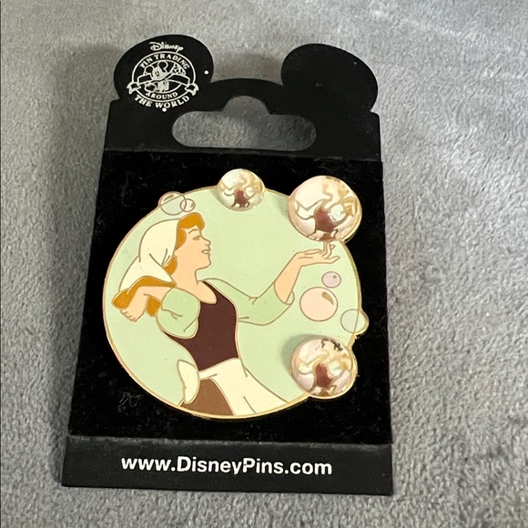 Disney Princess Enamel Pin Set - Multicolor - Picture 2 of 6